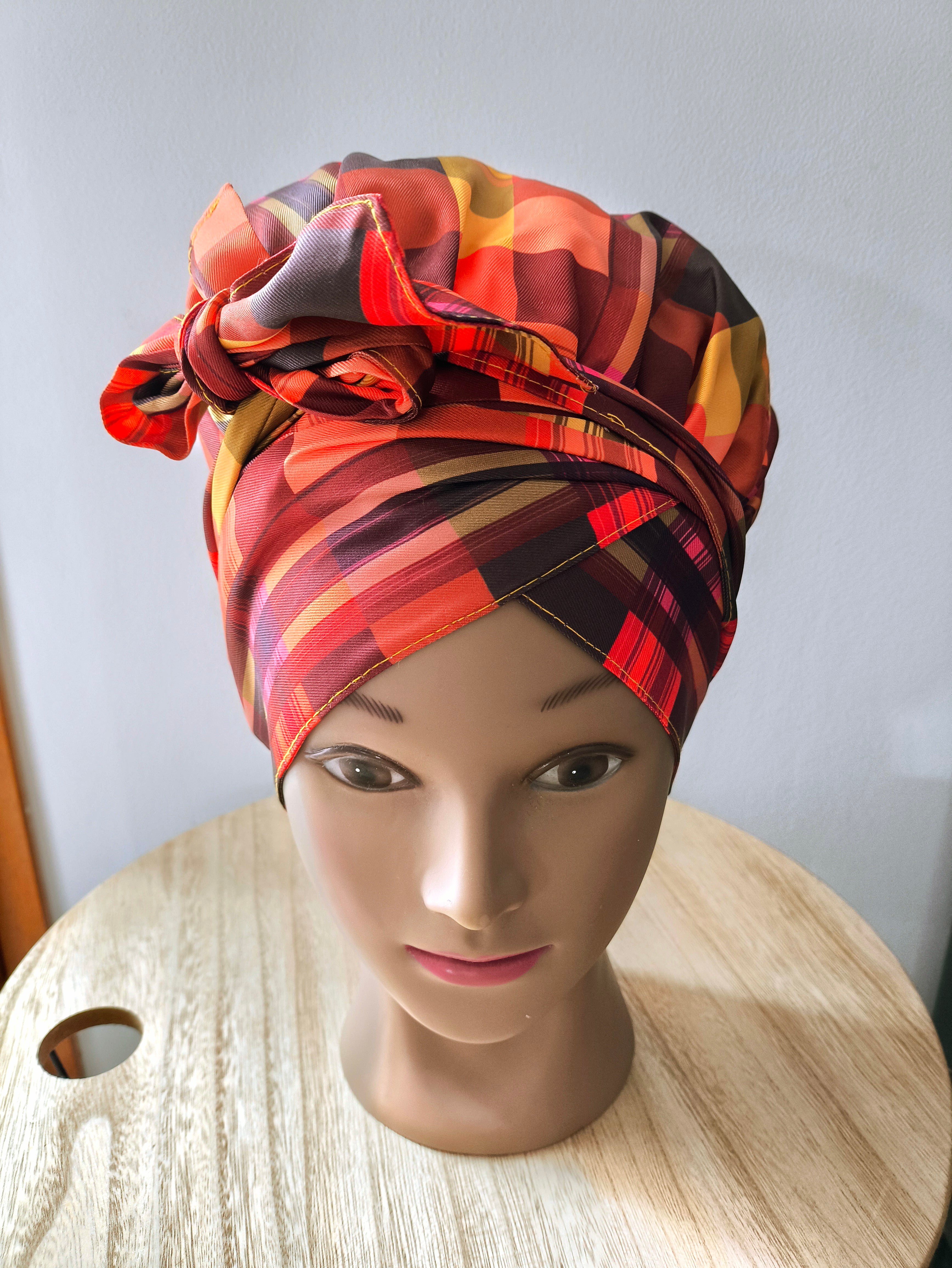 Bonnet madras en satin (AVEC BANDE)