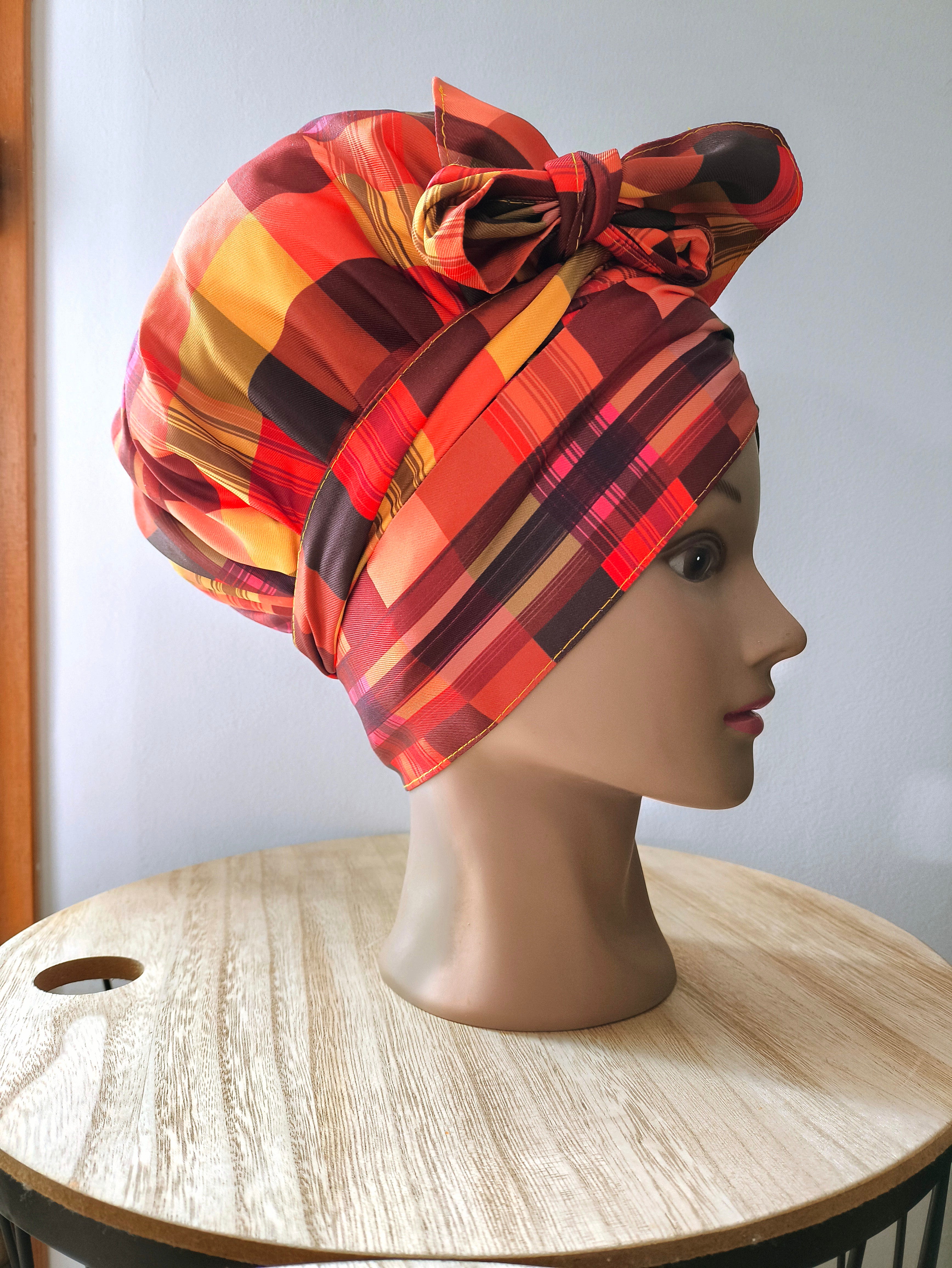 Bonnet madras en satin (AVEC BANDE)