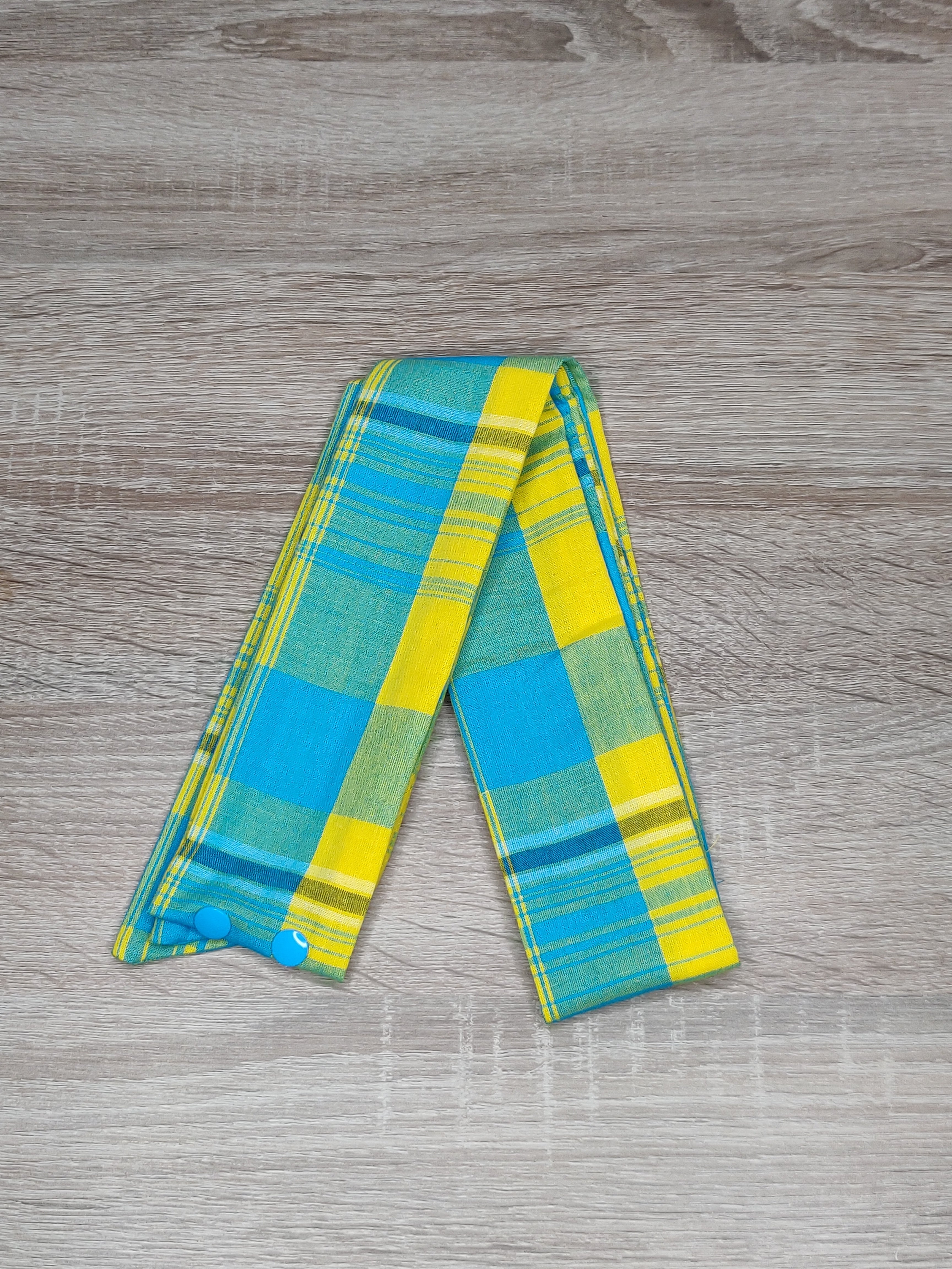 Bande foulard pour bonnet