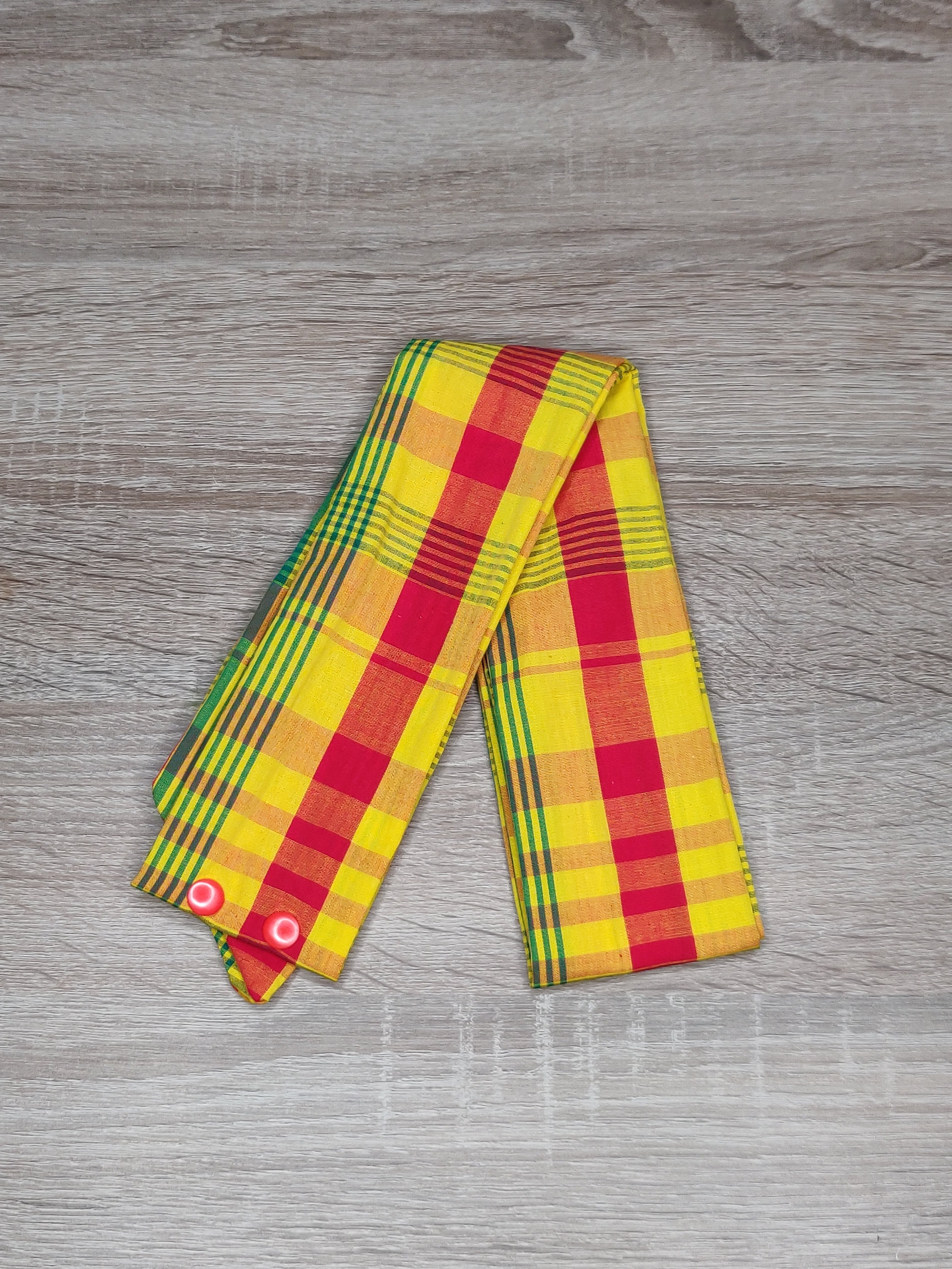 Bande foulard pour bonnet