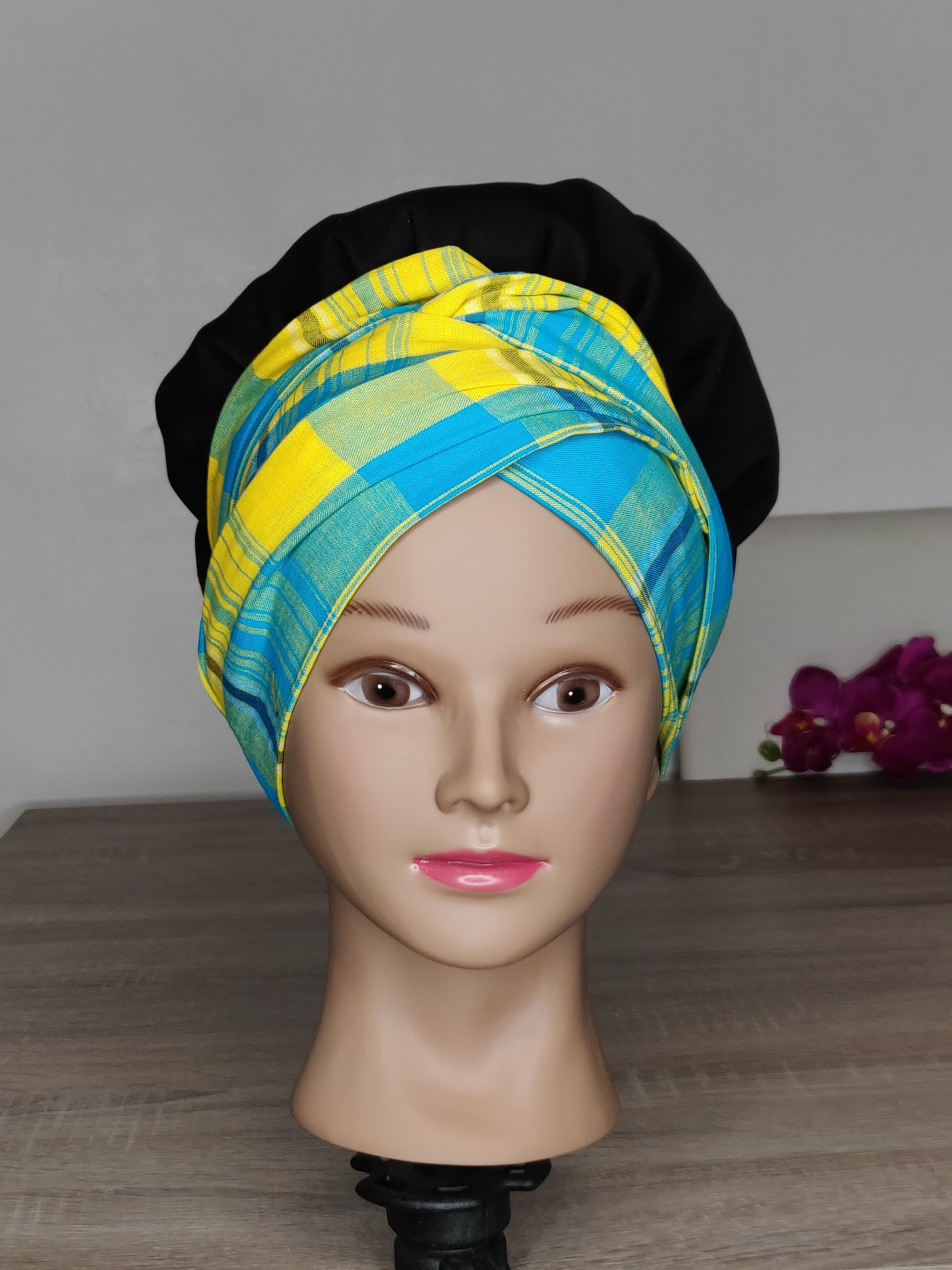 Bande foulard pour bonnet