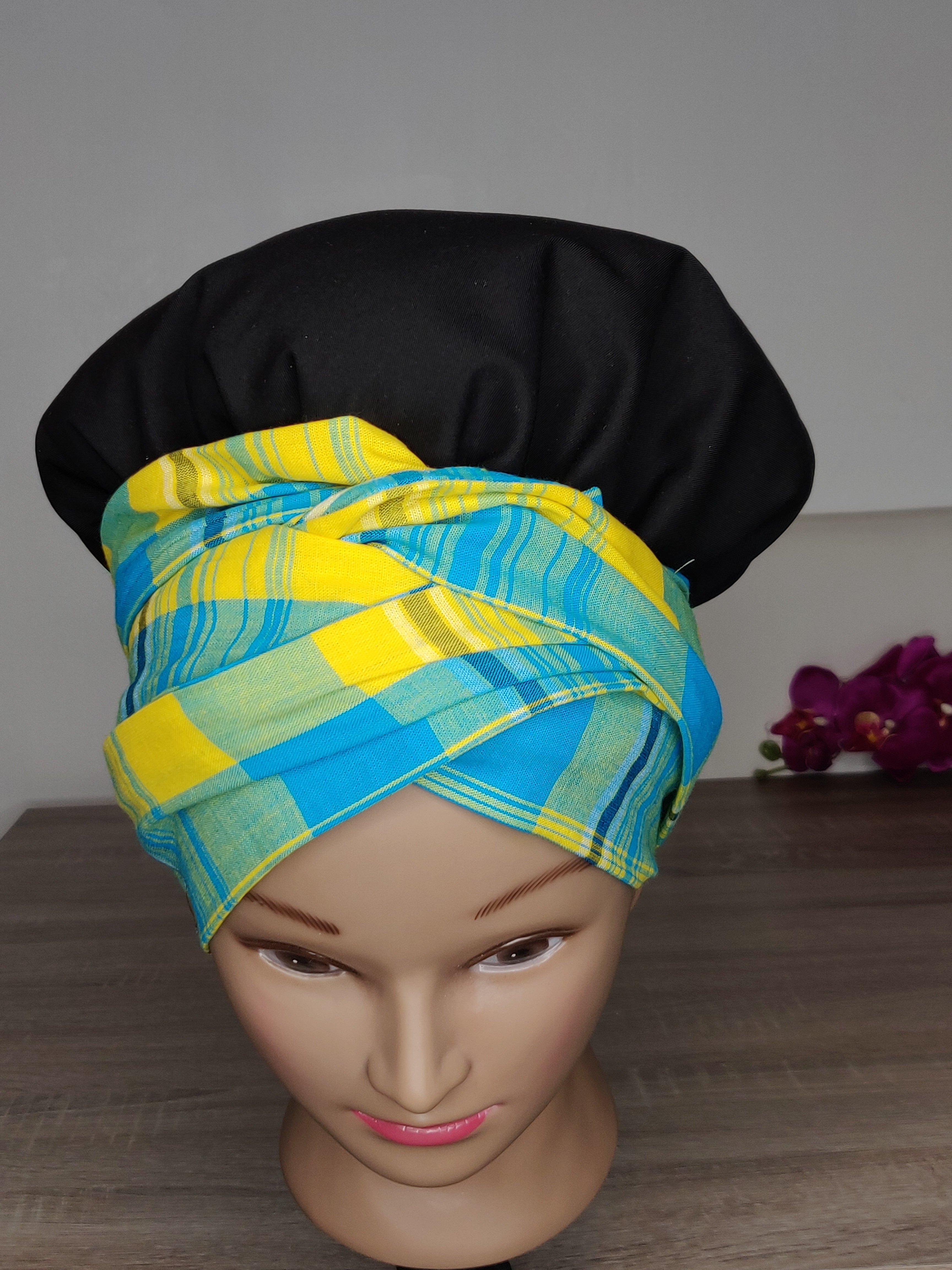 Bande foulard pour bonnet